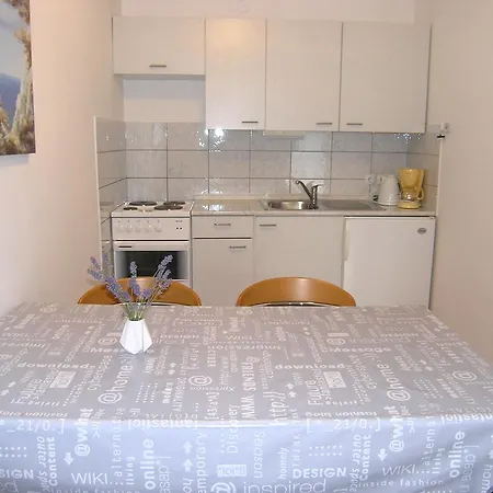 Apartmani Dolencic Krk Town Kültér fotó